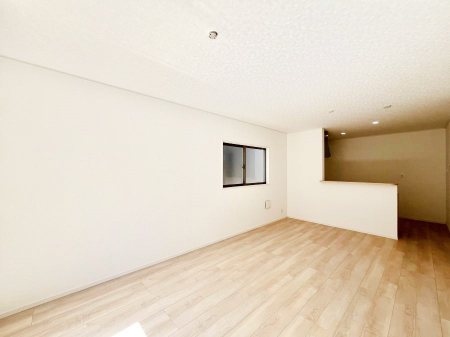 ���r���O�@�Z�ޕ��̌��������o�����A�C���e���A���l����̂��y���݂ȃ��r���O�ł��I   