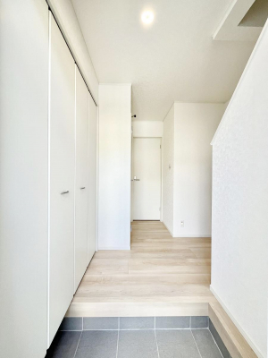 ���ց@�Ƒ��̋A��₨�q�l�������������}���錺��    