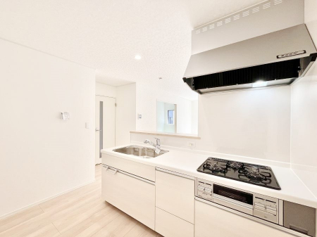 �L�b�`���@���������Ȃ��炲�Ƒ��Ƃ̉�b���y���߂�ΖʃJ�E���^�[�L�b�`��    