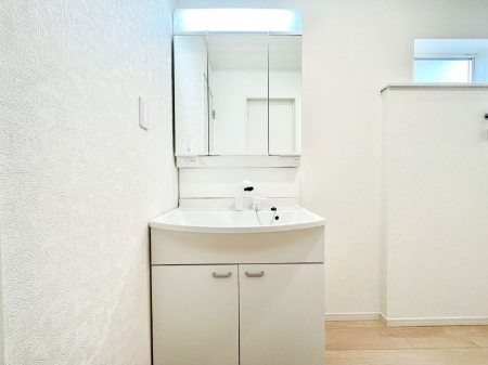 ʑEʏ@傫₷OʋŐʑ́AgȂ݃`FbN┧̂ɂ߂łB 