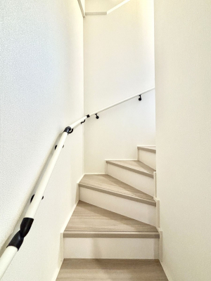 ̑@Ki͎肷tȂ̂ŏȂq܂₲̕Sł  