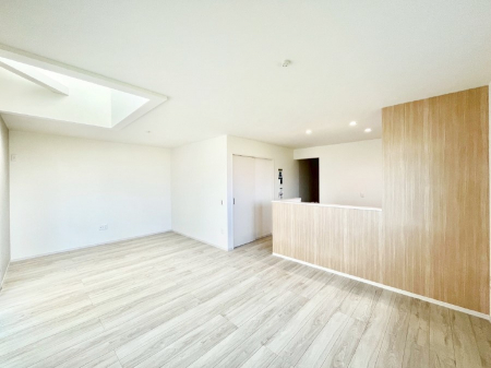 rO@ANZgNXȃrOBƑł̂т肭낰LXXy[XB