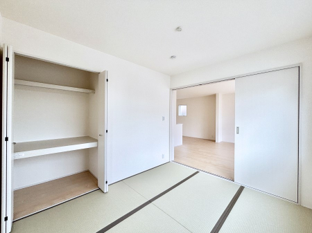 ���̑����ρ@�_�炩����̋�Ԃ́A���q�l�̗V�я�◈�q���̂����ĂȂ��̏ꏊ�Ƃ��ďd�󂵂܂��B 