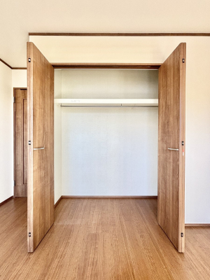 [@m̃N[[bgBŝŌ̈ߗނ܂܂B