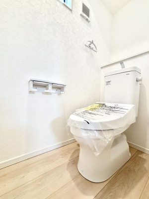 gC@gC1K2KꂼɔzuĂĂƂĂ֗łB 