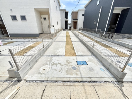 �@�����Ɍ������Ȃ����ԃX�y�[�X�B