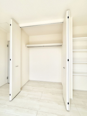 ���[�@�����Ղ�̎��[�X�y�[�X�ŉ��K�ɕ�点���� 