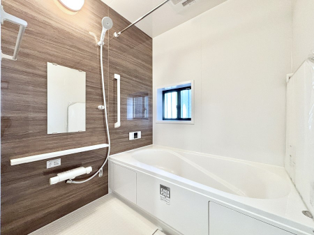 �����@����̔�����₷��؂ȃo�X�^�C���B�������Ƃ����C���y����Ŕ����Ƃ肽���ł��ˁI  