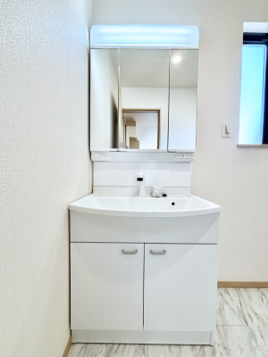 ���ʑ�E���ʏ��@�傫�����₷���O�ʋ��Ő�����������ʑ�́A�g�����Ȃ݃`�F�b�N�┧�̂������ɂ������߂ł��B 