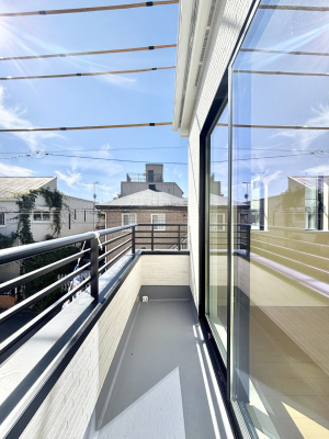 �o���R�j�[�@�������o���R�j�[�������R��������̂������܂��B