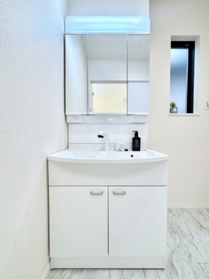 ���ʑ�E���ʏ��@�傫�����₷���O�ʋ��Ő�����������ʑ�́A�g�����Ȃ݃`�F�b�N�┧�̂������ɂ������߂ł��B 