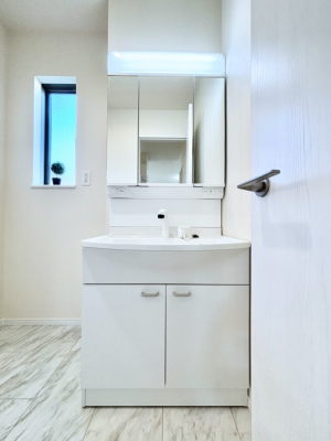 ʑEʏ@傫₷OʋŐʑ́AgȂ݃`FbN┧̂ɂ߂łB 