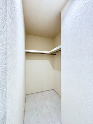 ���̑��@���ʏ��̃E�H�[�N�C���N���[�[�b�g�͉Ƒ��݂�Ȃŋ��L�ł��܂��B