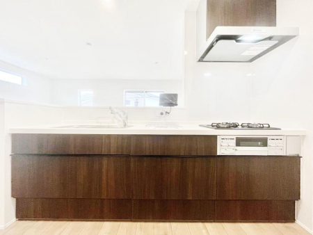 Lb`@VXeLb`̓VvŃXbLO̗ȂfUCȂ̂ŉigI