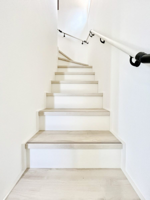 ���̑��@���S�����l�����K�i�ɂ͎肷���ݒu���Ă��܂�