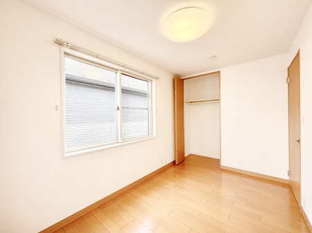 �q�������@�q�������ɂ��������߂Ȏ��[�X�y�[�X�����Ղ�̋���