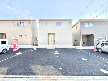 ���n�O�ώʐ^�@�������ꂽ�O�ρA�㎿�ȏZ��Ԃ��L���鎺���͉i�����S���ĉ߂�����Z���ł��B 