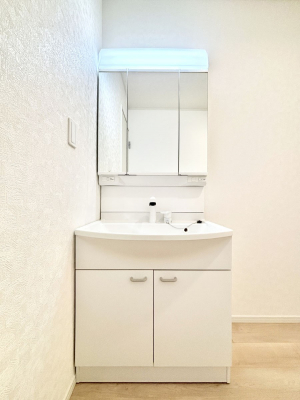 ���ʑ�E���ʏ��@�傫�����₷���O�ʋ��Ő�����������ʑ�́A�g�����Ȃ݃`�F�b�N�┧�̂������ɂ������߂ł��B 