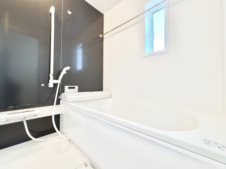 �����@����̔�������Ă���閾�邢�������̂���o�X���[��