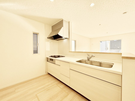 �L�b�`���@���������Ȃ��炲�Ƒ��Ƃ̉�b���y���߂�ΖʃJ�E���^�[�L�b�`��