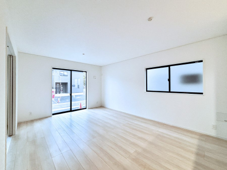 ���r���O�@�Z�ޕ��̌��������o�����A�C���e���A���l����̂��y���݂ȃ��r���O�ł��I 