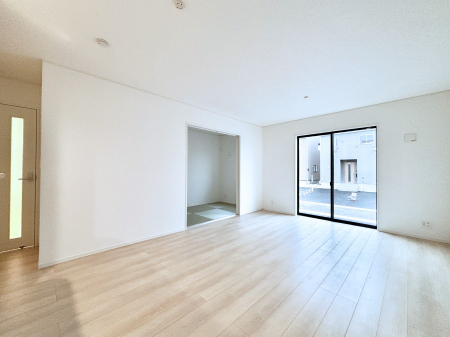 ���̑����ρ@�Ƒ������R�ƏW�܂�e���̃X�y�[�X�ɂȂ肻��