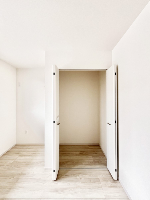 ���[�@�S�����N���[�[�b�g�t��