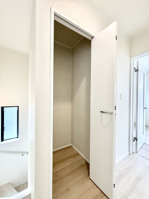 ���̑����ρ@�L�����[�B�|�������G�߂̏��������[���邱�Ƃ��ł��܂��B