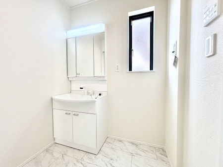 ���ʑ�E���ʏ��@���邢���ʏ��͖����̐g�x�x���y�����ł����Ⴂ�����ł��B