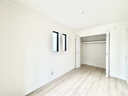 �q�������@�q�������ɂ��������߂Ȏ��[�X�y�[�X�����Ղ�̋���