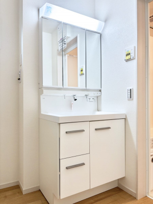 ���ʑ�E���ʏ��@�傫�����₷���O�ʋ��Ő�����������ʑ�́A�g�����Ȃ݃`�F�b�N�┧�̂������ɂ������߂ł��B 