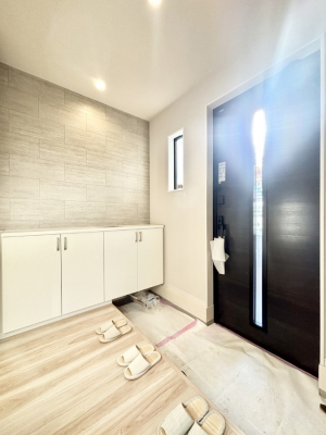 ���ց@����I�𗘗p���āA���z�������������q�l�������ĂȂ��ł��܂��B