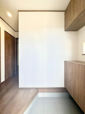 ���ց@�Ƒ��̋A��₨�q�l�������������}���錺��  