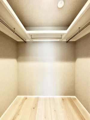 ̑@EH[NCN[[bg̊pŐԃXbL