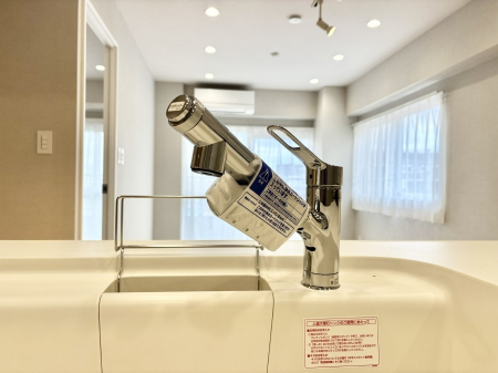 ̑ρ@łȂB̐ŐƏ򐅂gB