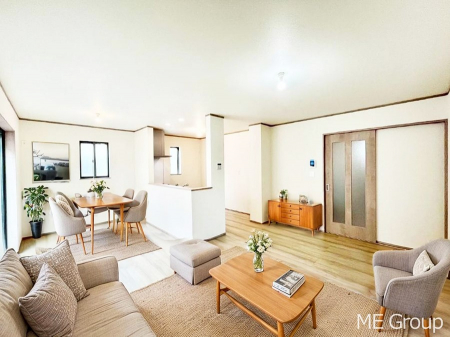 ���r���O�@�������������͋C�̂k�c�j�͉Ƒ��݂�Ȃ̉��K��ԁ��Ƌ��CG�ł�