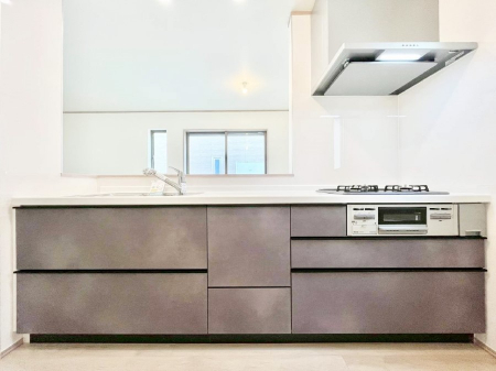 �L�b�`���@�������������I�ɁA�y�����I�V�X�e���L�b�`��