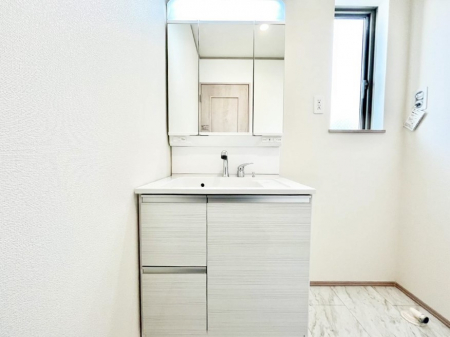 ���ʑ�E���ʏ��@���[�͂Ƌ@�\���ɗD�ꂽ���ʉ��ϑ�