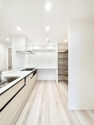 �L�b�`���@�L�X�Ƃ����g������̗ǂ��L�b�`���œ��X�̂��������y�����Ȃ肻��