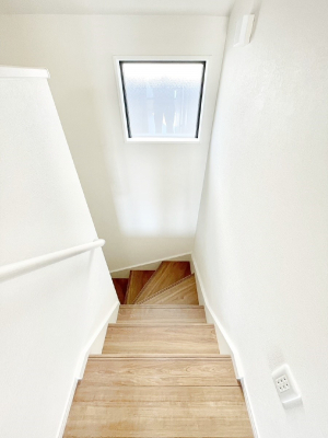 ̑@Ki͎肷tȂ̂ŏȂq܂₲̕SłB