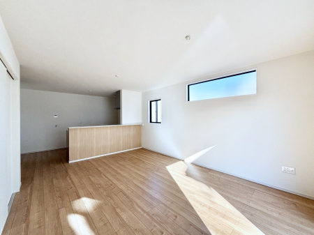 rO@18.6̂kcj͉Ƒ݂Ȃ̉KԁIƑ̂Ȃ厖ȃXy[XłB 