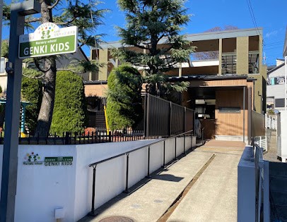 ���ӊ��@�c�t���E�ۈ牀 400m ���C�L�b�Y �u�؉�