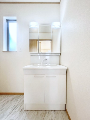 ʑEʏ@傫₷OʋŐʑ́AgȂ݃`FbN┧̂ɂ߂łB 