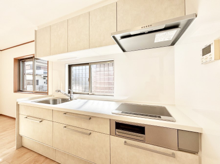 �L�b�`���@�L���Ďg������̂悢�L�b�`���A�������̂������ŉƑ��̏Ί炪�L����܂�