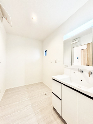 ���̑��@�㎿�Ȑ��ʋ�Ԃ���Ƃ�̎��Ԃ����o