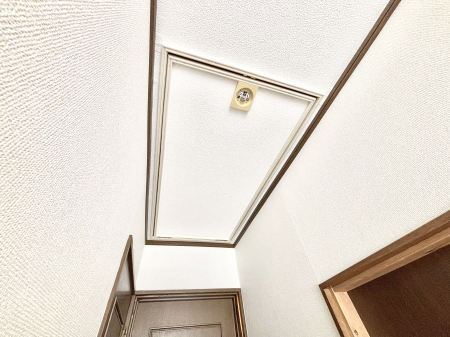 ̑ρ@[قɂACfAŉKԂɑϐgI  