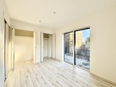 �q�������@�q�������ɂ��������߂Ȏ��[�X�y�[�X�����Ղ�̋���