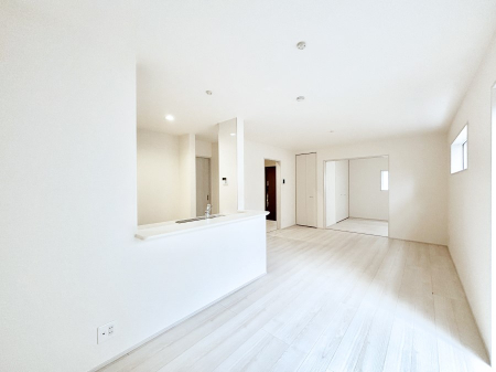 rO@ǂɂĂƑ̂ȂR~jP[VrOB 