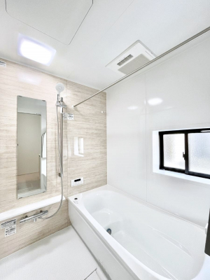 �����@����̔�����₷��؂ȃo�X�^�C���B�������Ƃ����C���y����Ŕ����Ƃ肽���ł��ˁI  