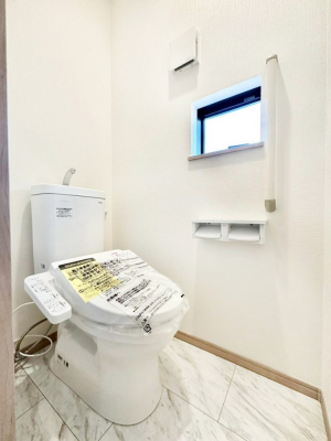 gC@gC1K2KꂼɔzuĂĂƂĂ֗łB 